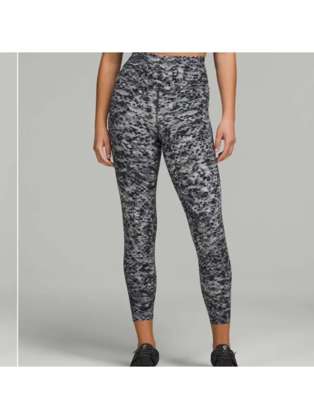 Lululemon Base Pace High-Rise Tight 25